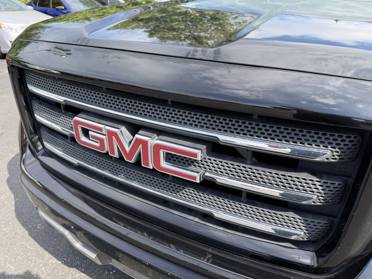 Used 2014 GMC Sierra 1500 SLT w/ All-Terrain Package AWD/4WD image 34