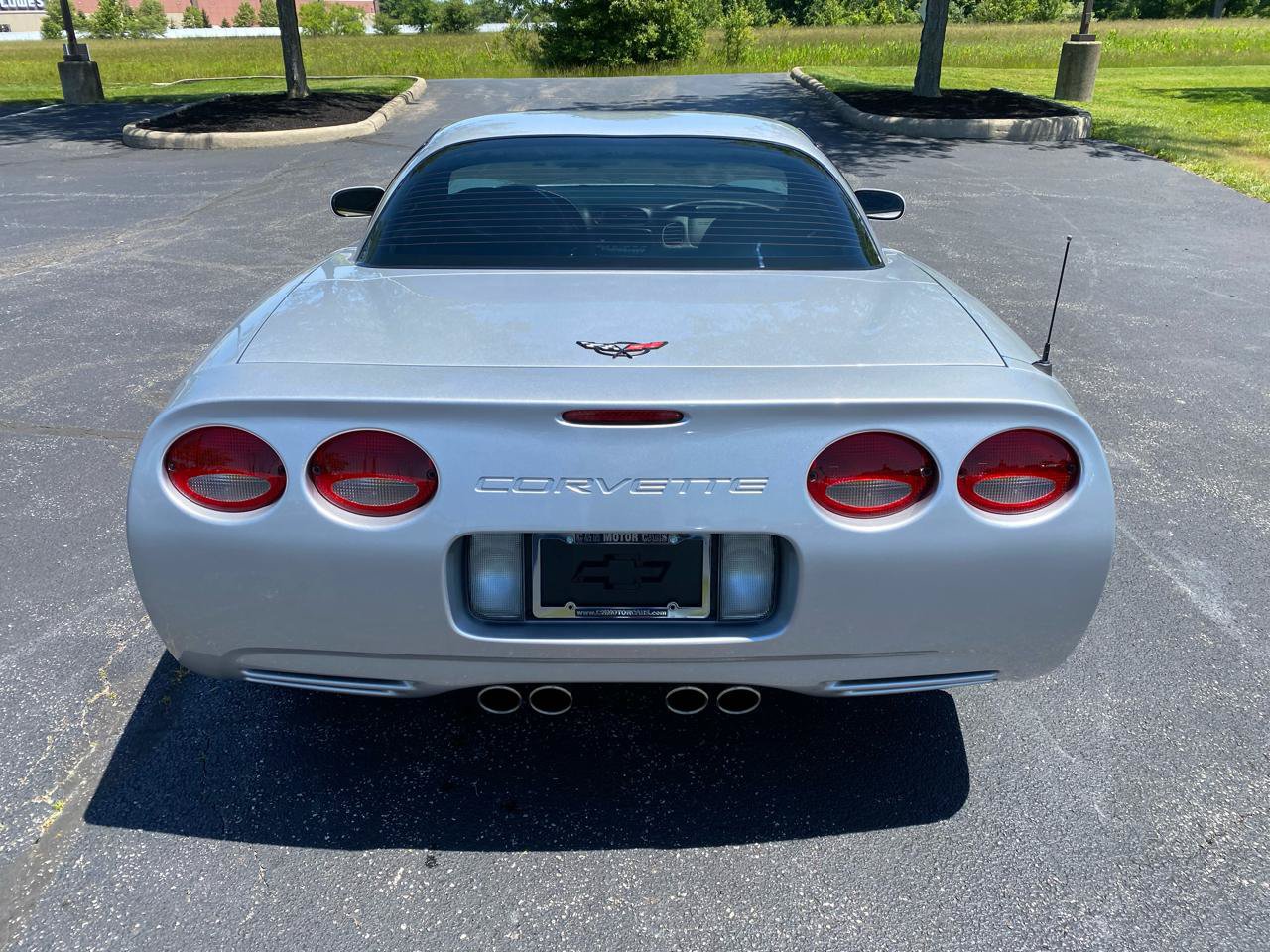 Used 2002 Chevrolet Corvette Z06 w/ Memory Pkg RWD image 6