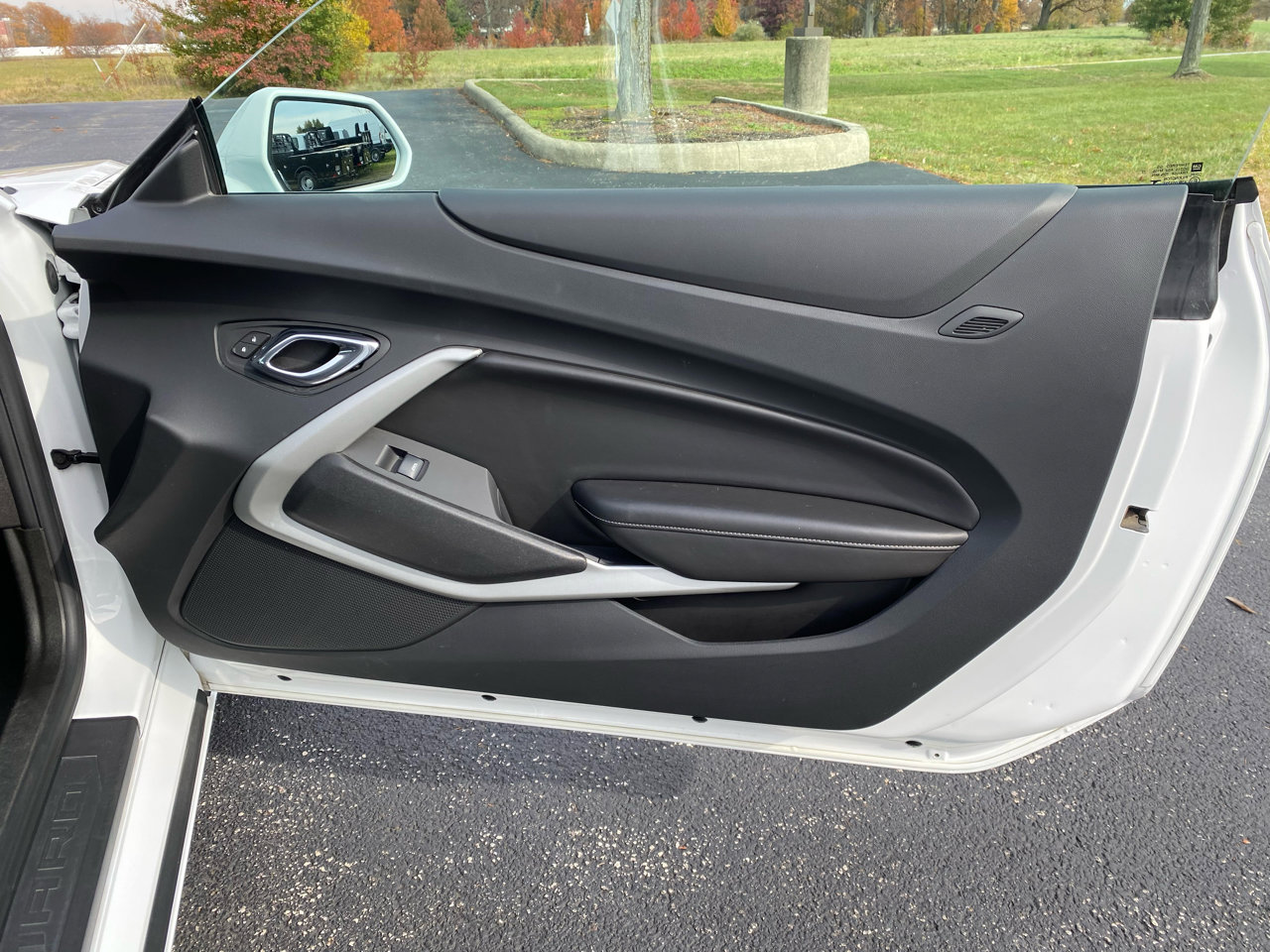 Used 2017 Chevrolet Camaro LT w/ RS Package image 16