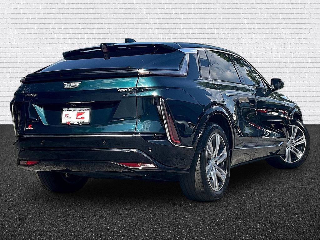 Used 2024 Cadillac Lyriq Tech RWD image 7