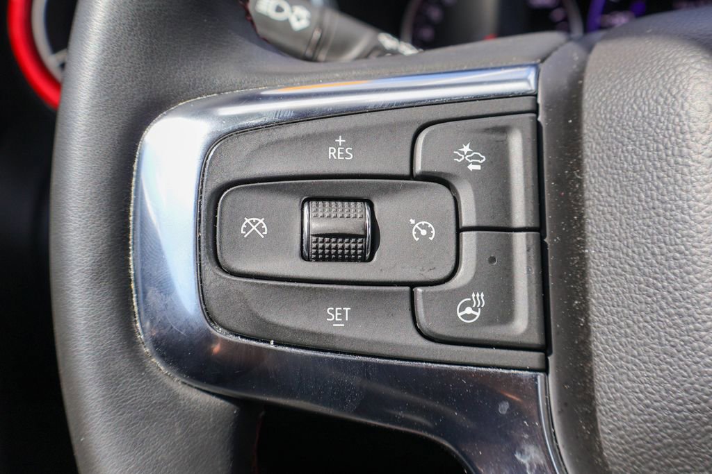 Used 2025 Chevrolet Blazer RS FWD image 12