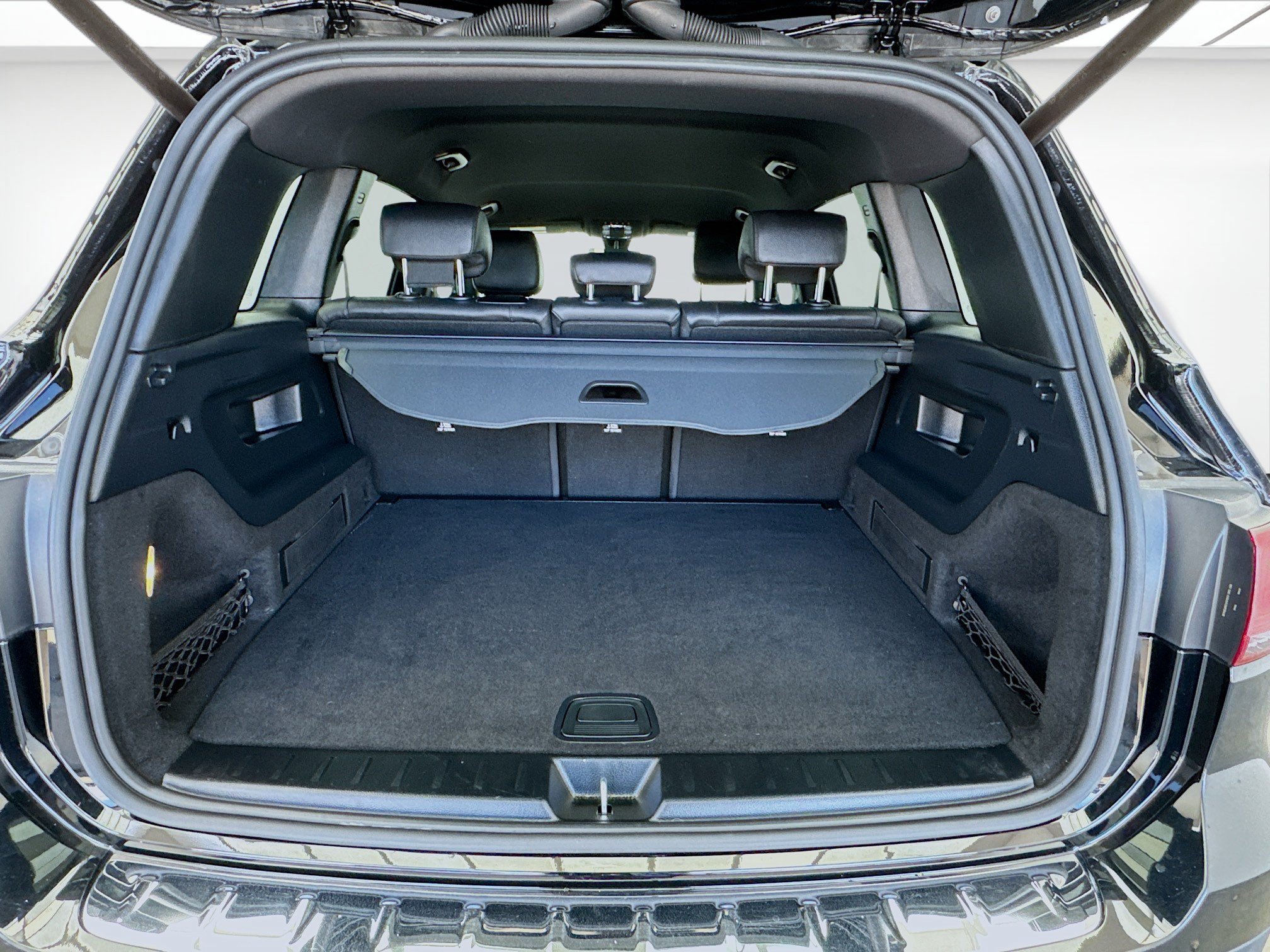 Used 2023 Mercedes-Benz GLB 250 4MATIC image 17