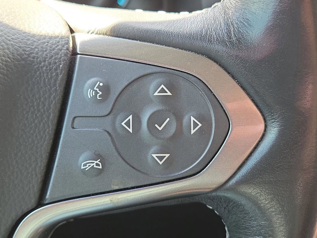 Used 2019 Chevrolet Suburban Premier w/ Premier Plus Edition AWD/4WD image 11