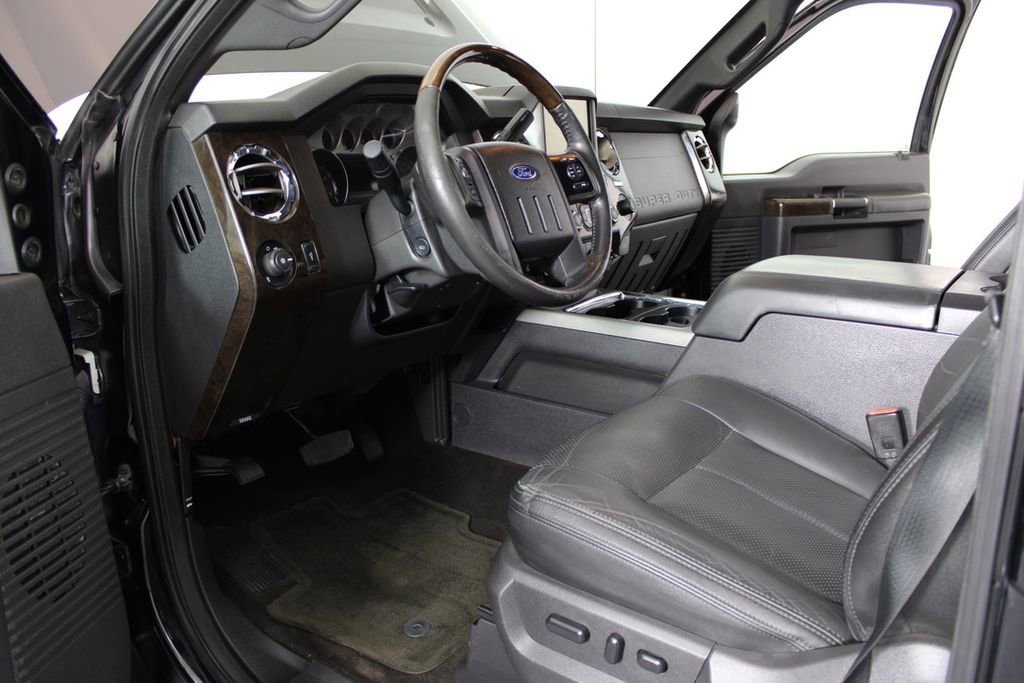 Used 2016 Ford F450 Platinum AWD/4WD image 18