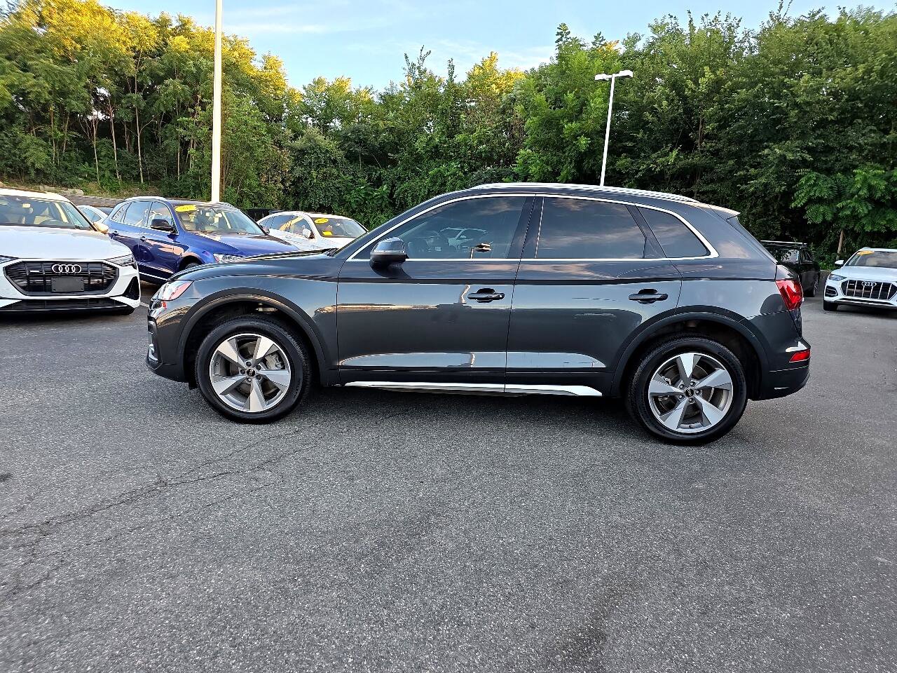Used 2023 Audi Q5 2.0T Premium Plus w/ Premium Plus Package image 19