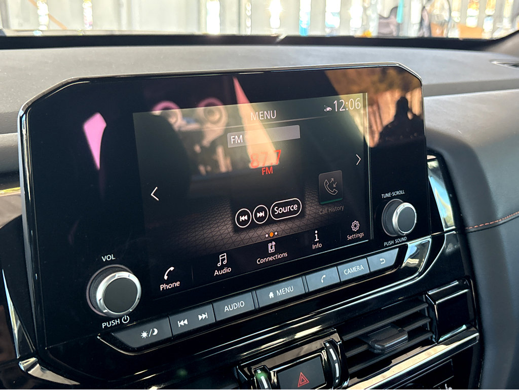 Used 2023 Nissan Pathfinder Rock Creek image 6