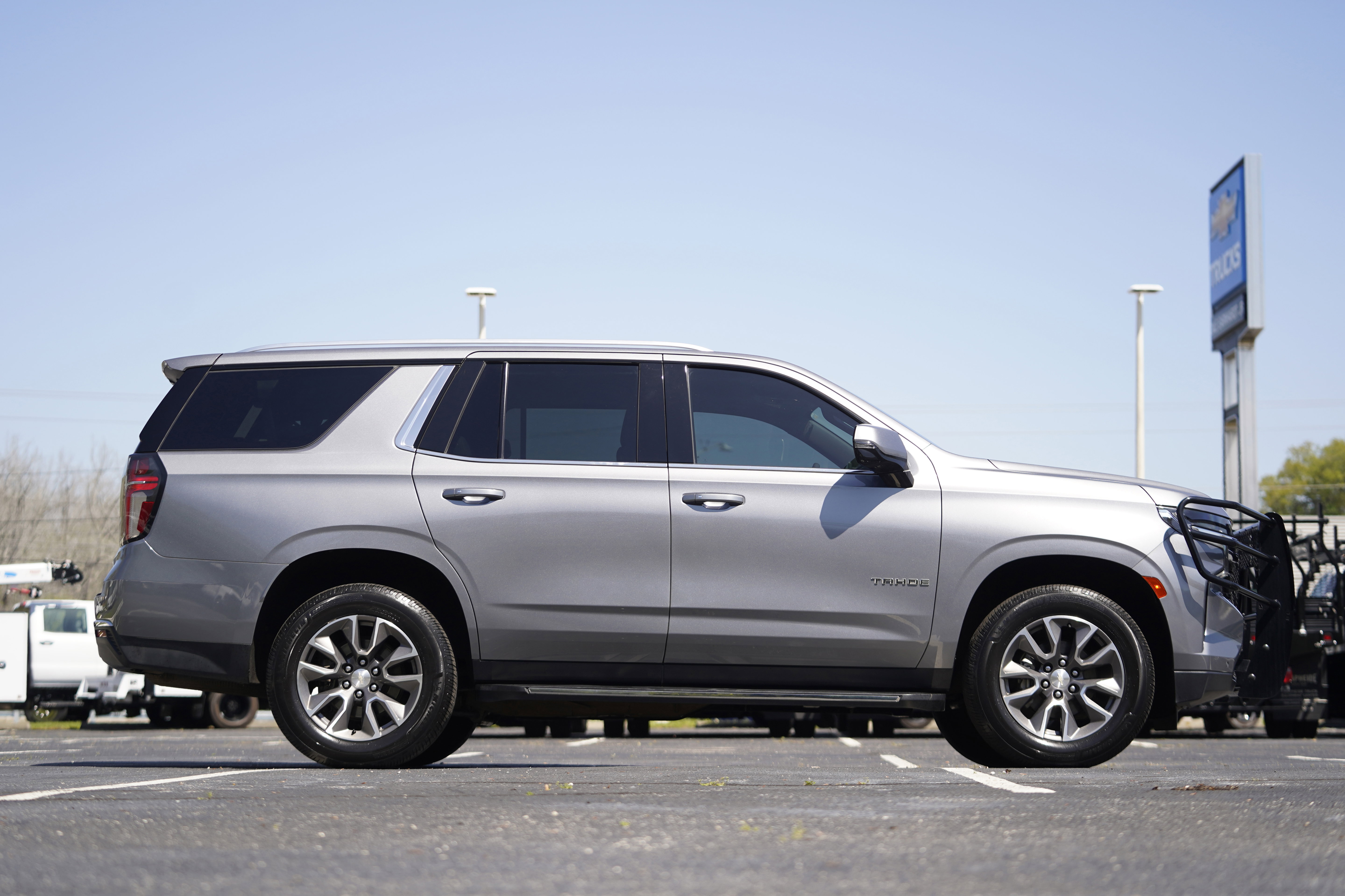 Used 2022 Chevrolet Tahoe LT w/ Luxury Package image 7