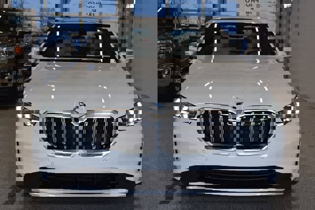 New 2026 BMW 530i xDrive xDrive w/ Premium Package image 3