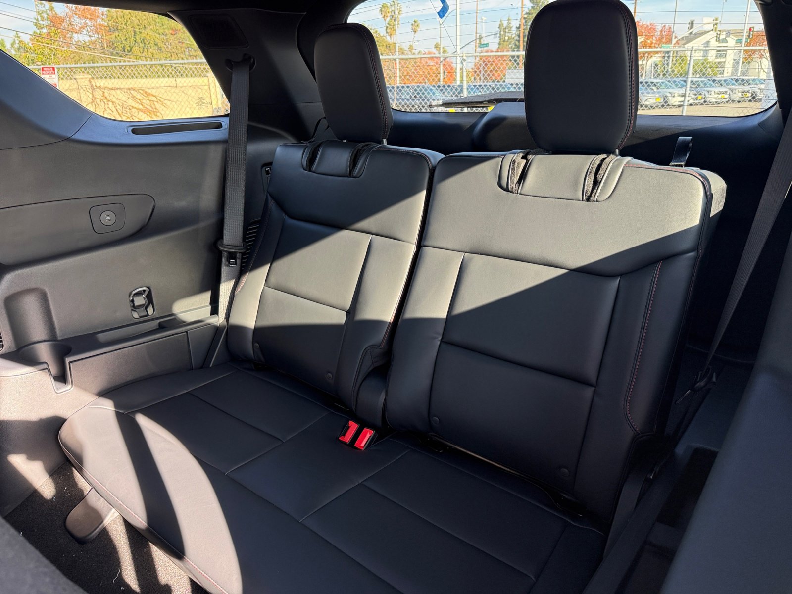 New 2026 Ford Explorer ST-Line w/ ST-Line Street Pack image 21