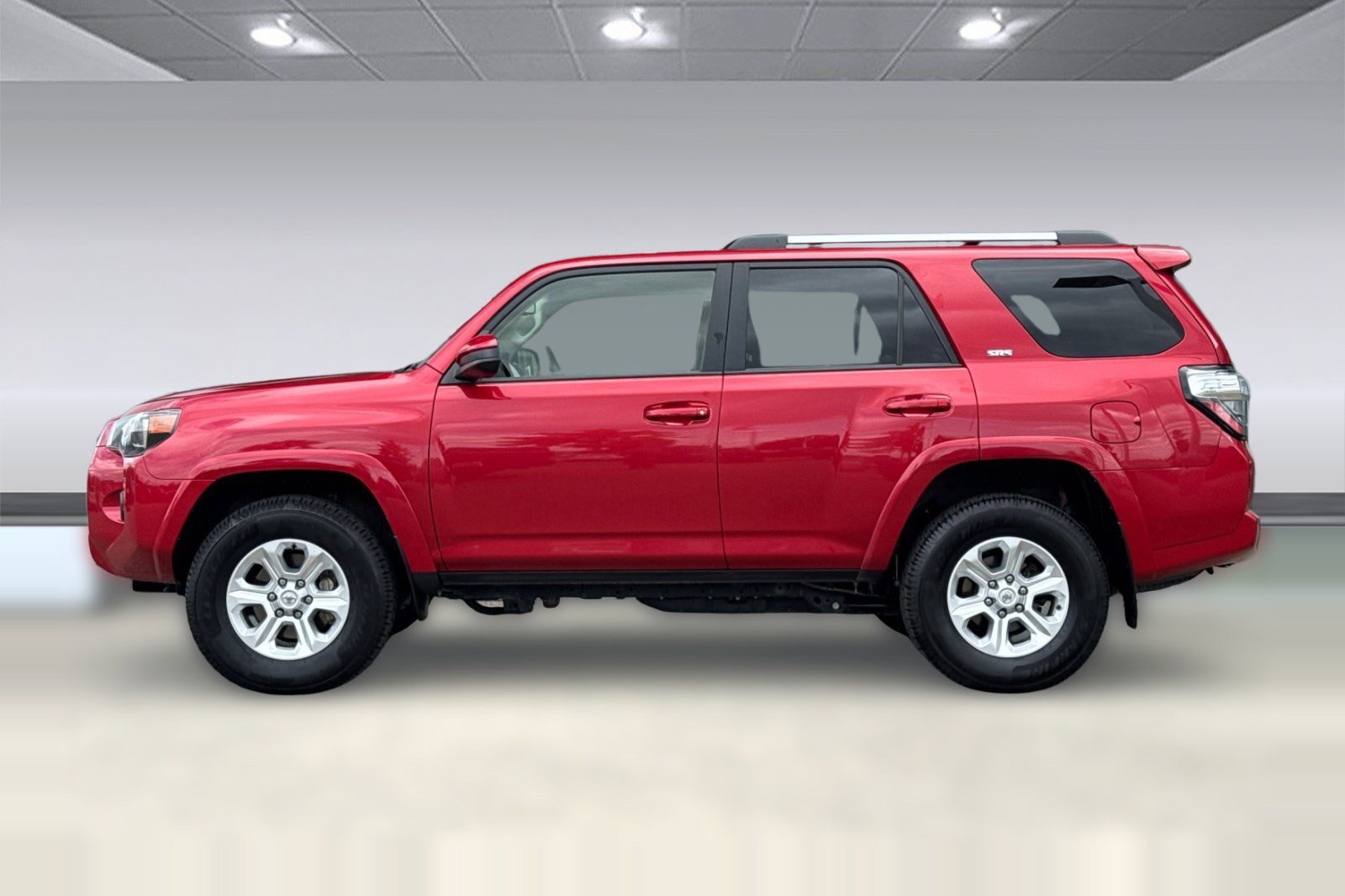 Certified 2024 Toyota 4Runner SR5 AWD/4WD image 6