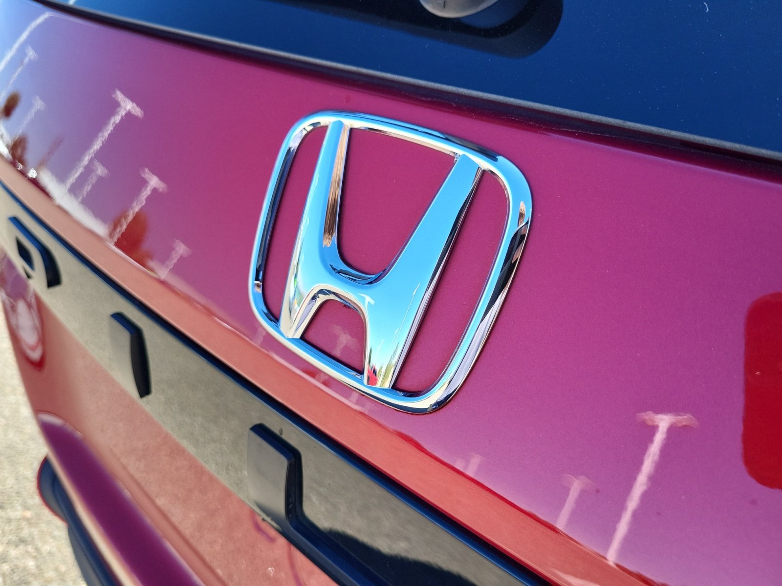Used 2025 Honda Pilot Touring image 23