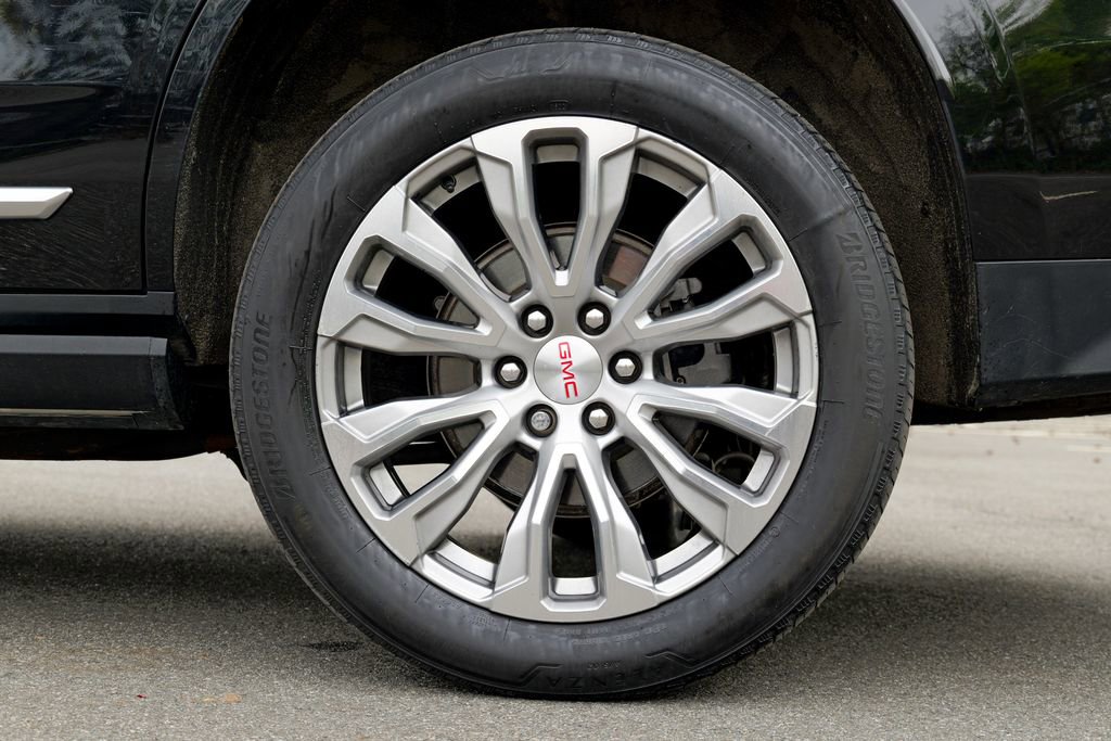 Used 2022 GMC Yukon Denali AWD/4WD image 14