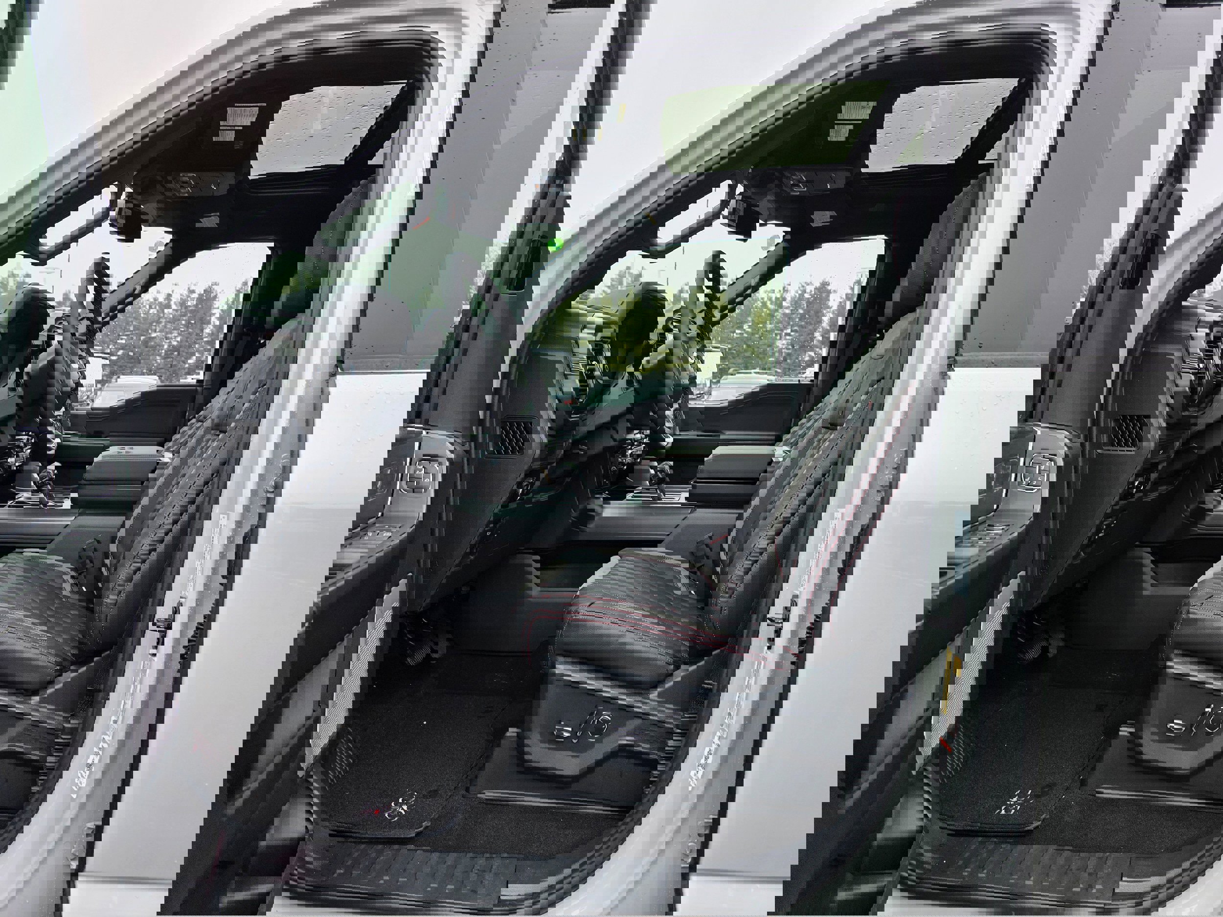 New 2026 Ford F150 Lariat w/ Equipment Group 502A High image 21