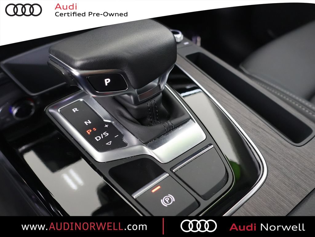 Certified 2024 Audi Q5 Premium AWD/4WD image 4