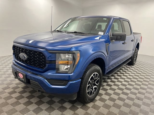 Used 2023 Ford F150 XL AWD/4WD image 2