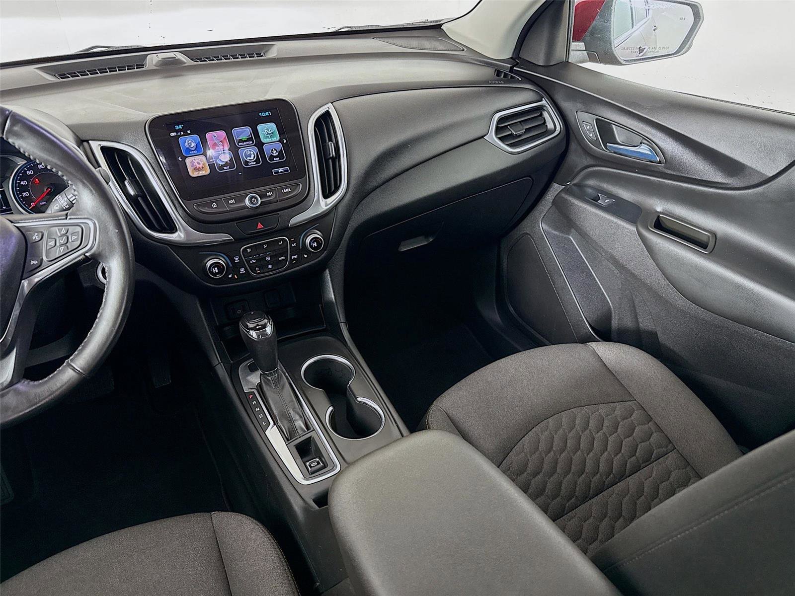 Used 2018 Chevrolet Equinox LT w/ Sun & Infotainment Package image 24