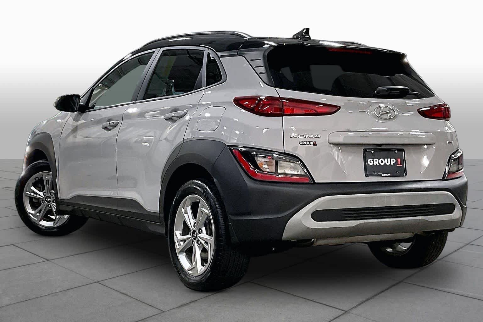 Used 2022 Hyundai Kona SEL AWD/4WD image 12