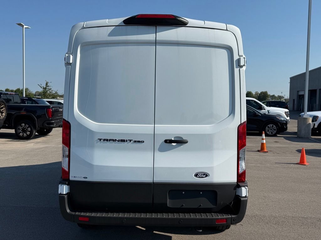 New 2026 Ford Transit 250 148 Medium Roof RWD image 31