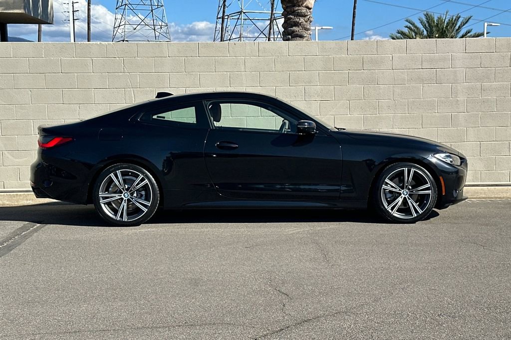 Used 2023 BMW 430i Coupe w/ Premium Package image 6