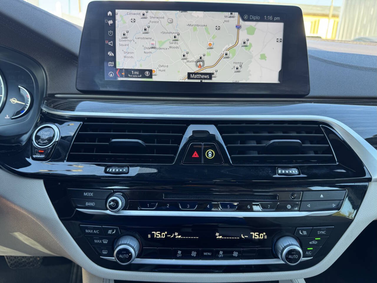 Used 2017 BMW 530i RWD image 14