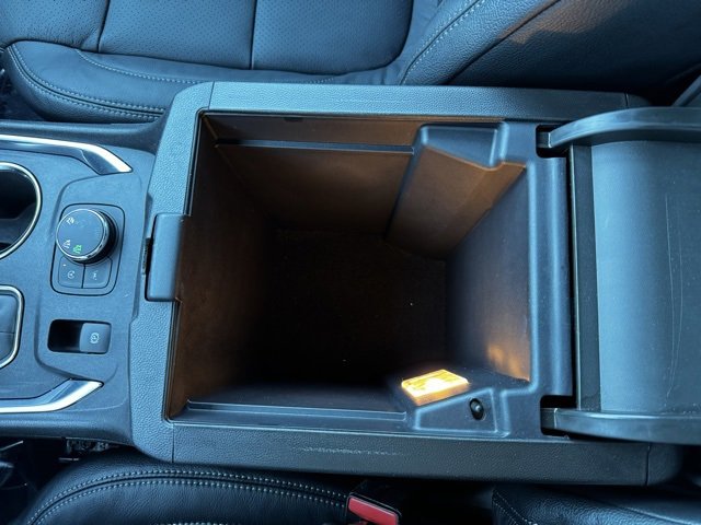 Certified 2023 Chevrolet Traverse LT w/ LPO, Floor Liner Package image 22