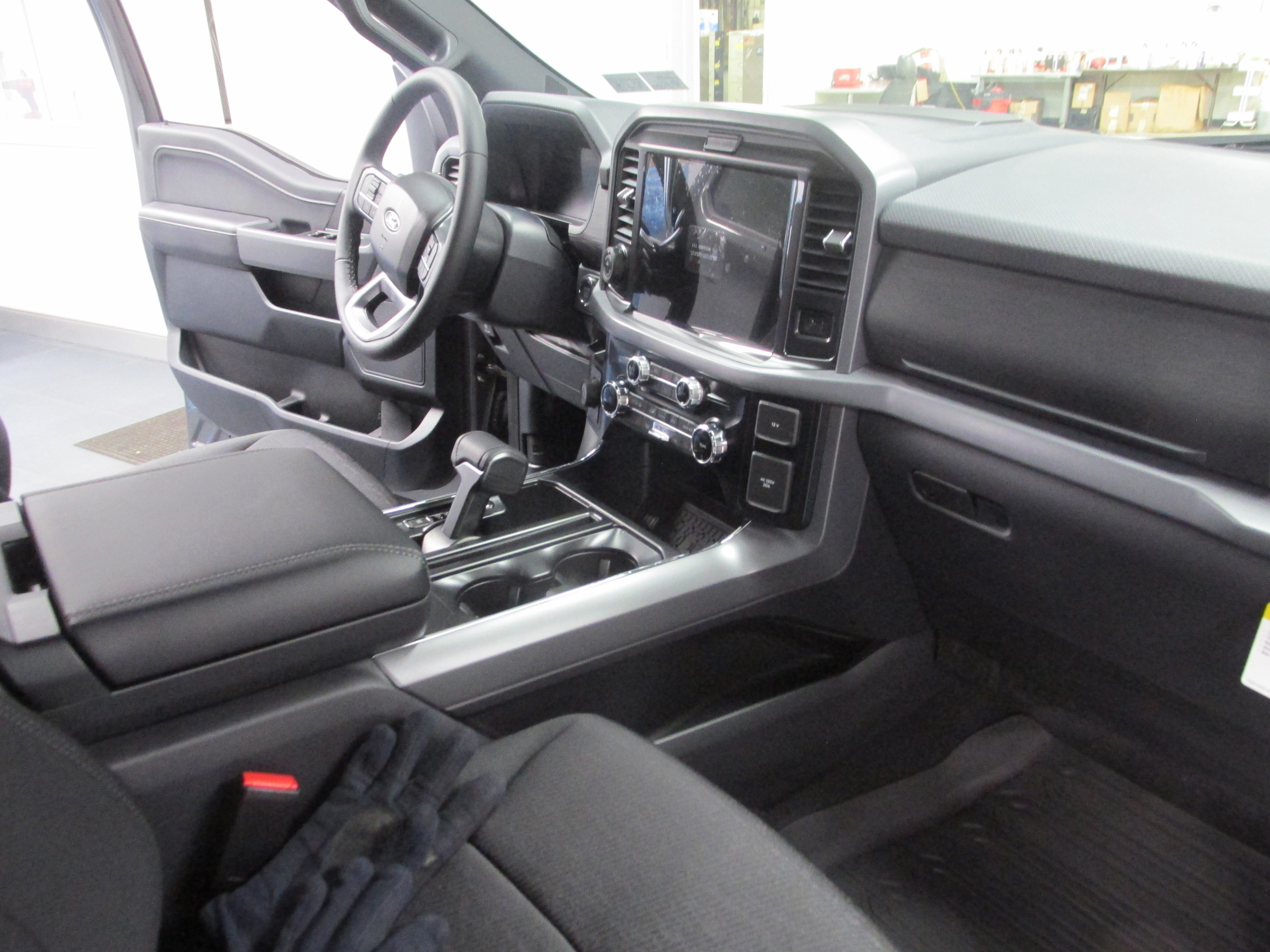 New 2026 Ford F150 XLT w/ Equipment Group 302A MID image 23