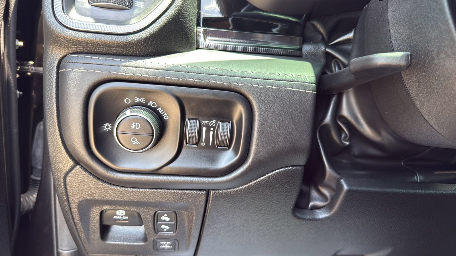 Used 2025 RAM 1500 RHO w/ RHO Level 1 Equipment Group AWD/4WD image 18