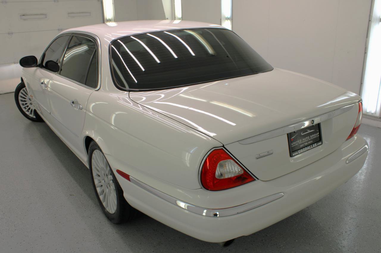 Used 2005 Jaguar XJ Vanden Plas RWD image 32