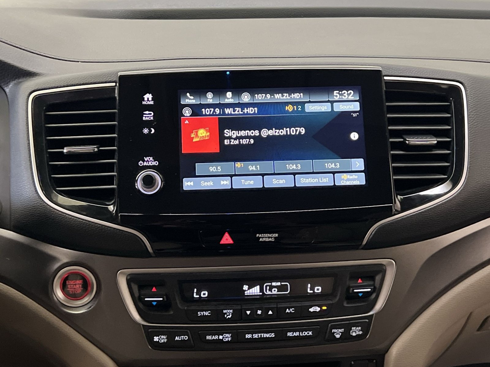 Used 2022 Honda Pilot Special Edition image 17