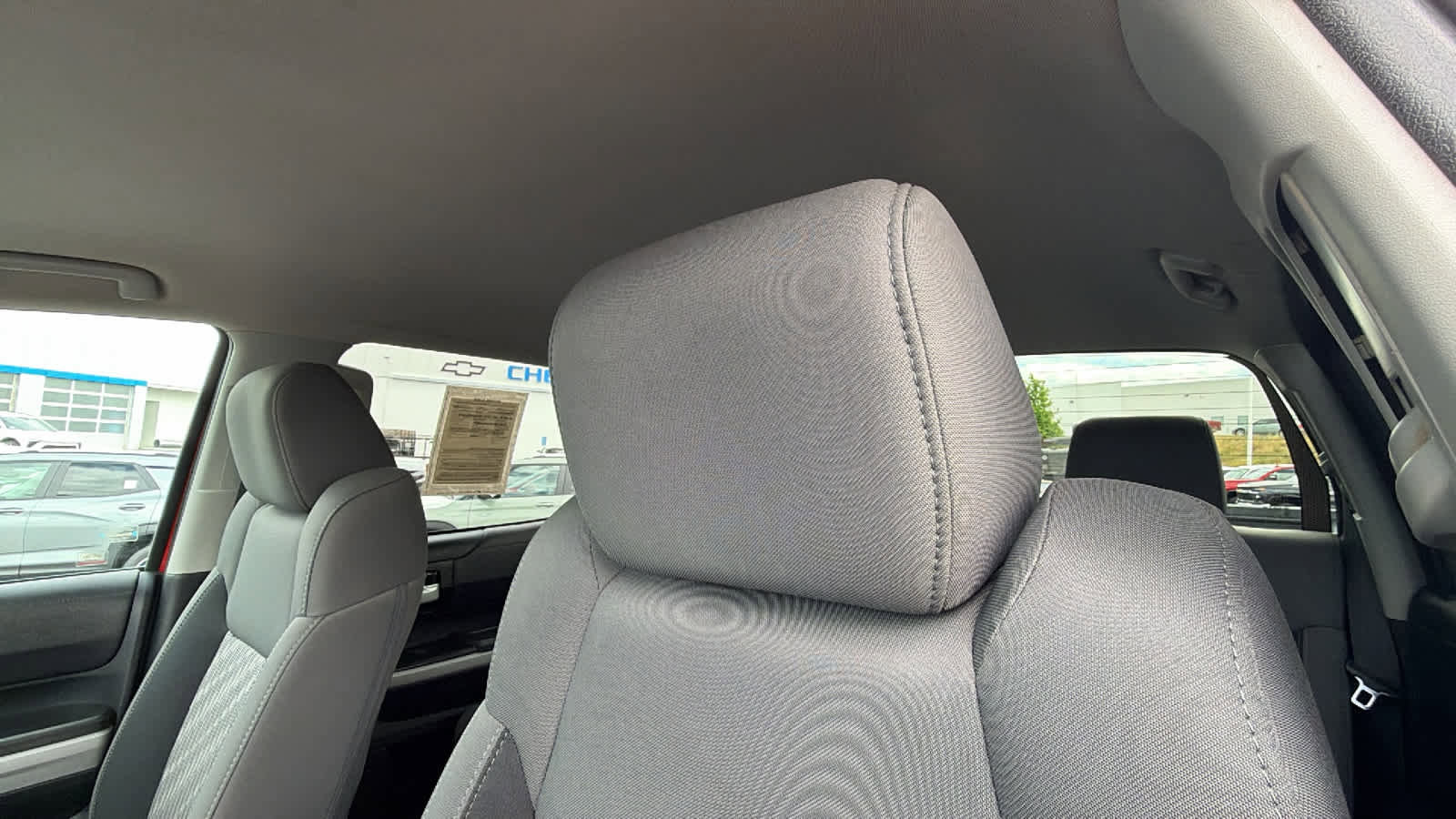 Used 2019 Toyota Tundra SR5 w/ TRD Off Road Package image 11