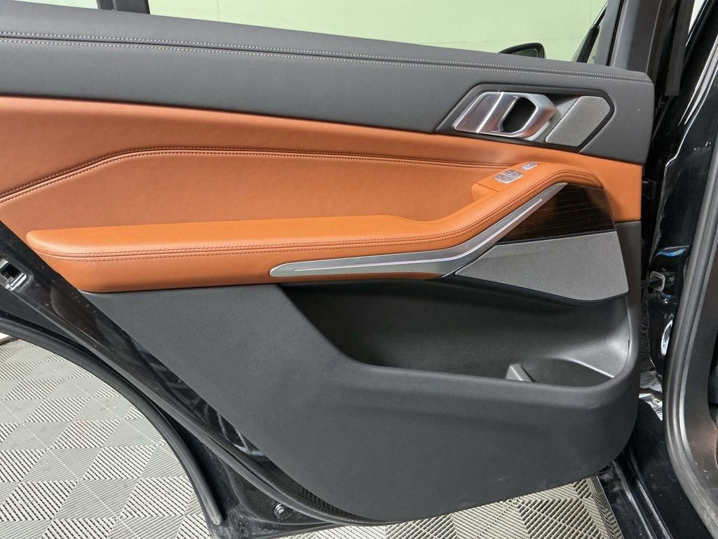 Certified 2025 BMW X7 xDrive40i image 26