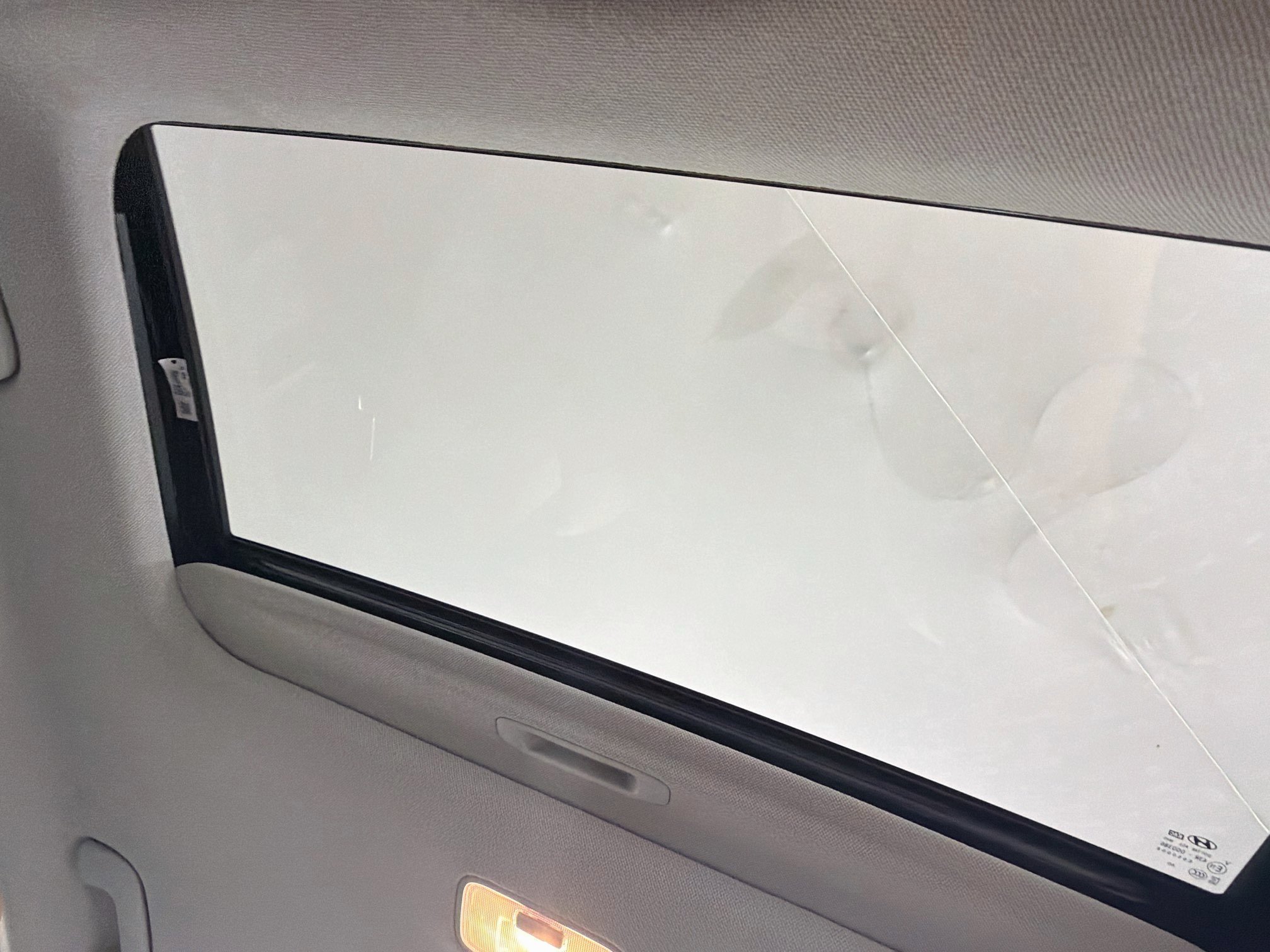 Used 2025 Hyundai Elantra Limited FWD image 25