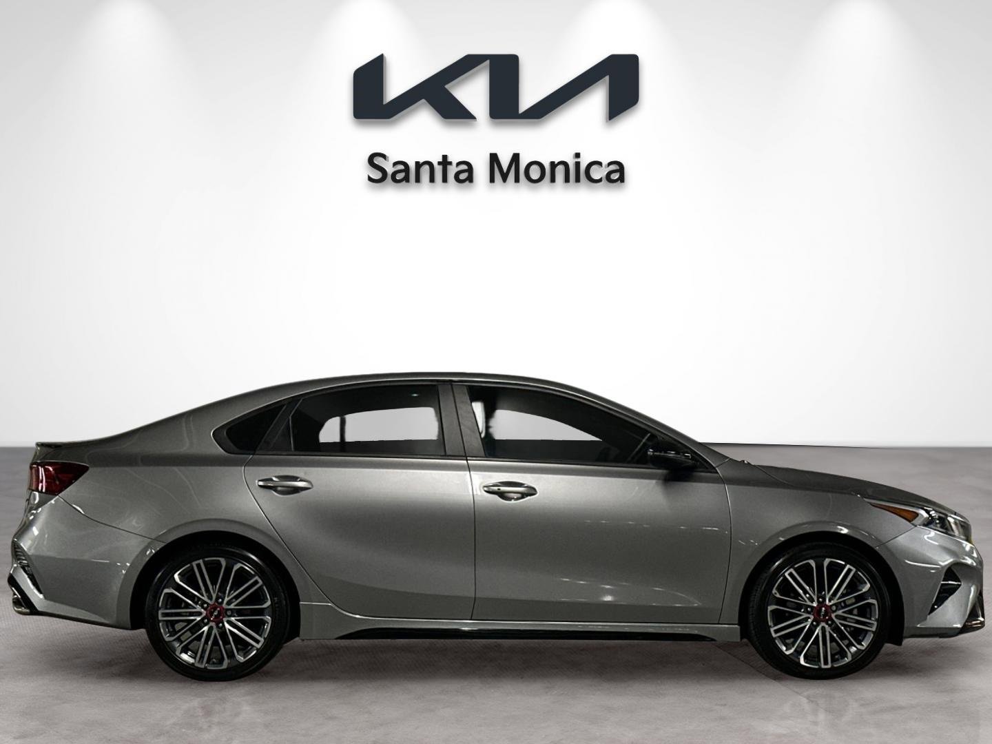 Used 2023 Kia Forte GT w/ GT2 Package image 6