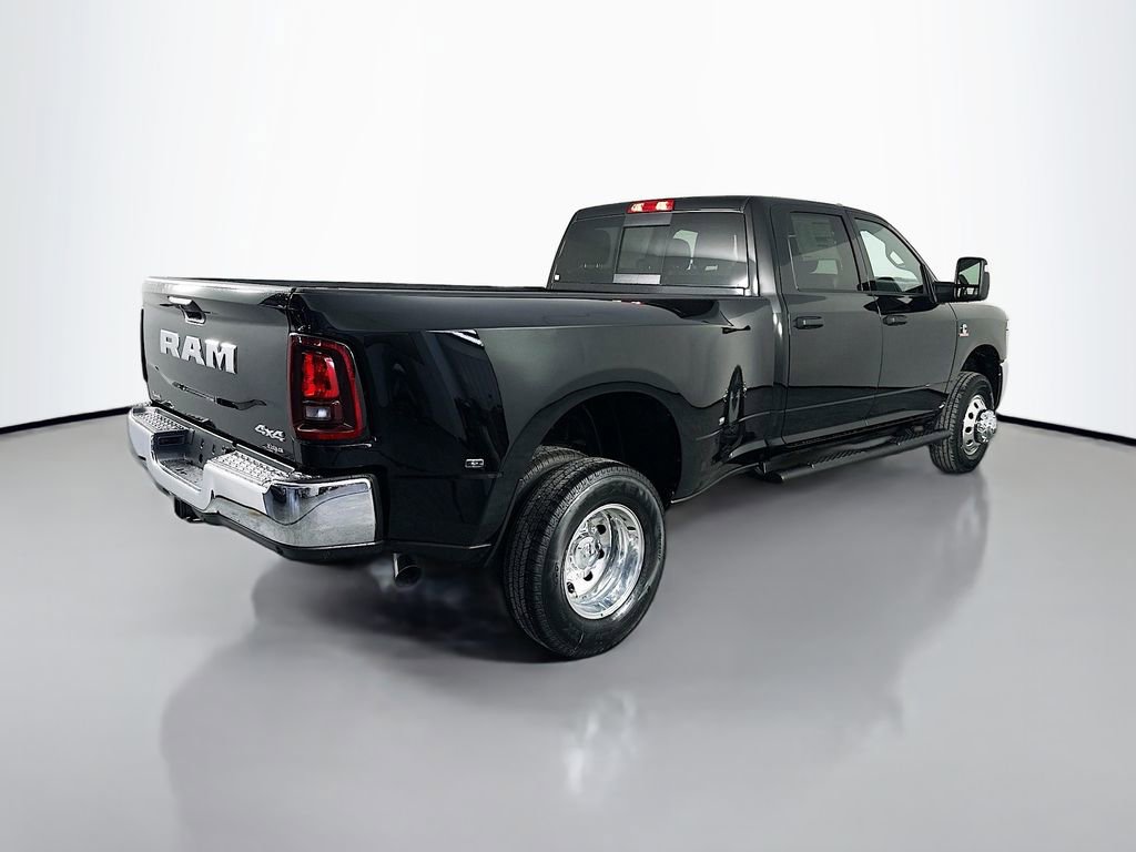 New 2026 RAM 3500 Tradesman AWD/4WD image 7