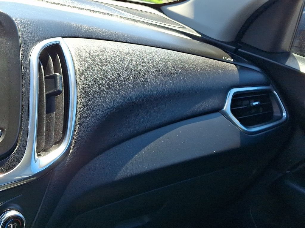 Used 2020 Chevrolet Equinox LT FWD image 27