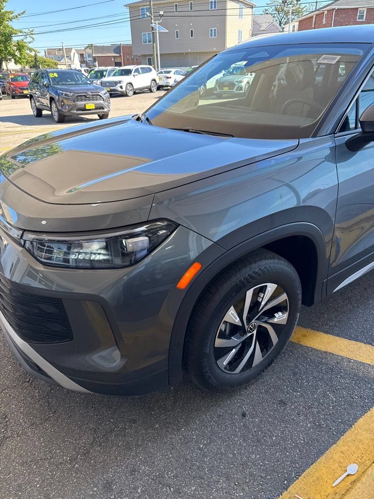 New 2026 Volkswagen Tiguan S AWD/4WD image 29