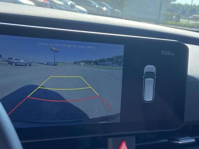 New 2025 Kia Carnival FWD image 18