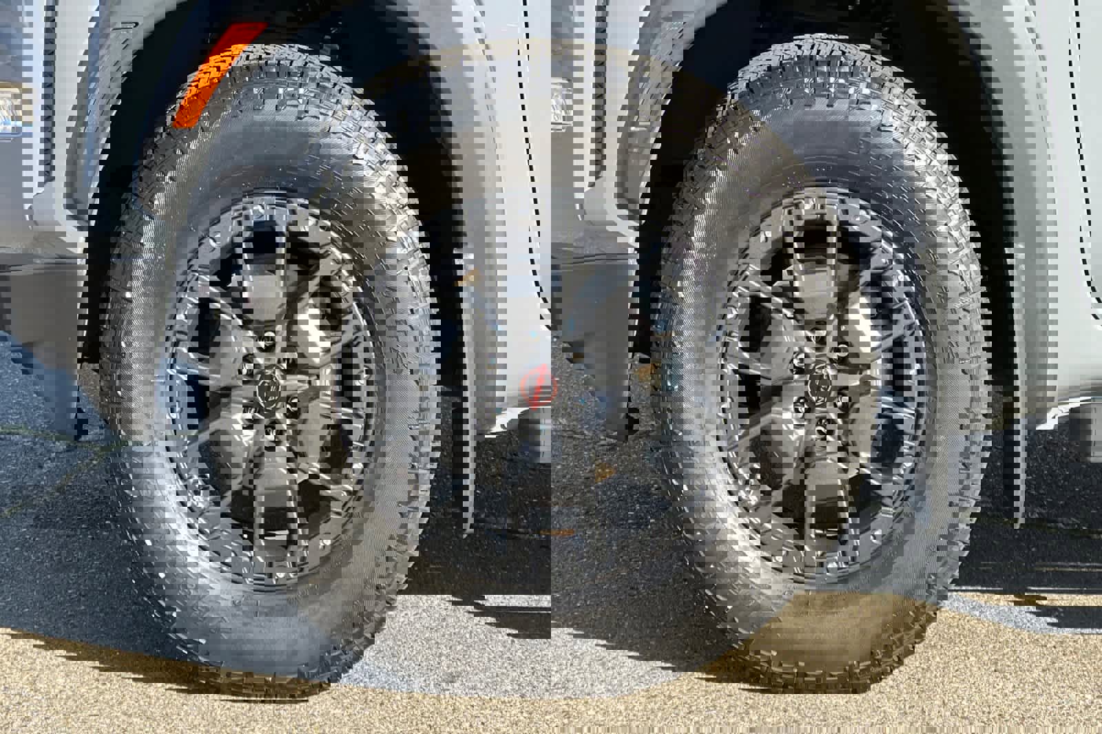 Used 2022 Nissan Frontier Pro-X w/ Pro-X Premium Package image 31