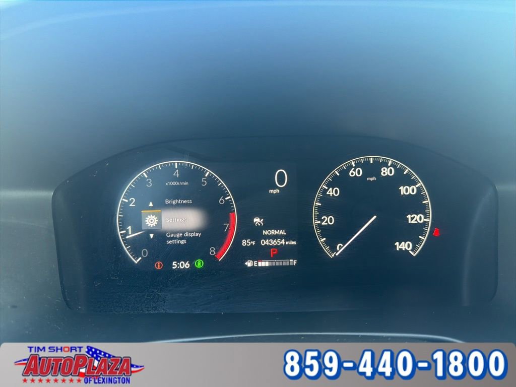 Used 2023 Honda CR-V EX image 4
