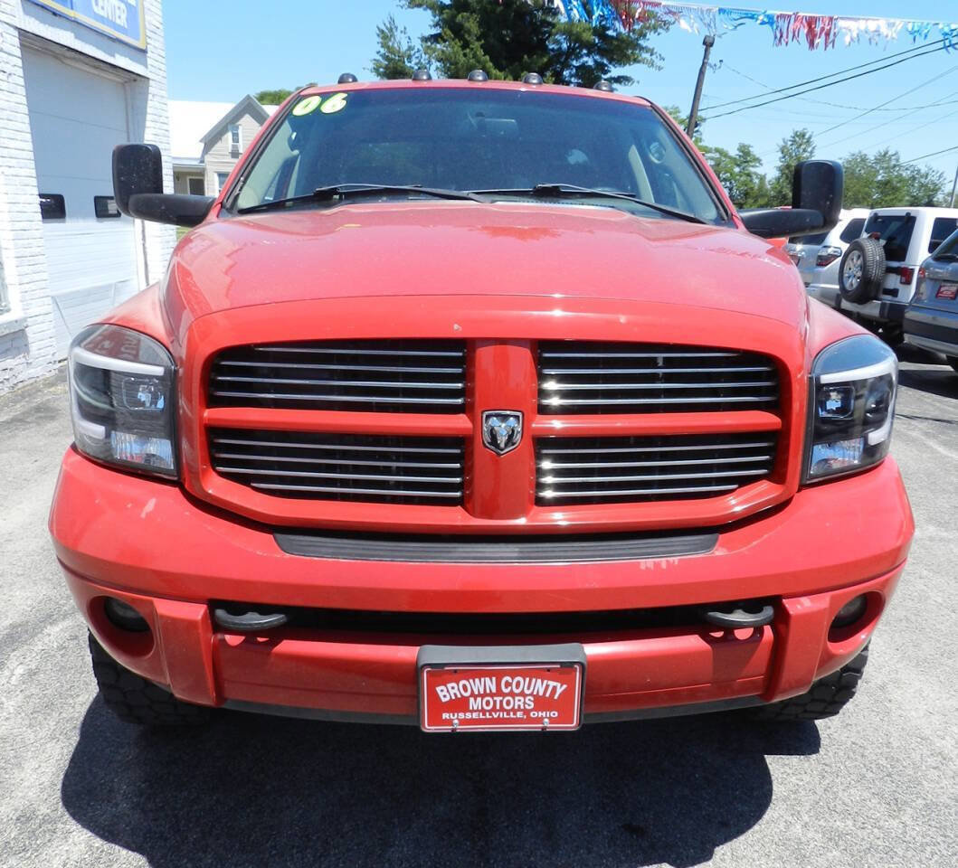 Used 2006 Dodge Ram 3500 Truck SLT AWD/4WD image 4