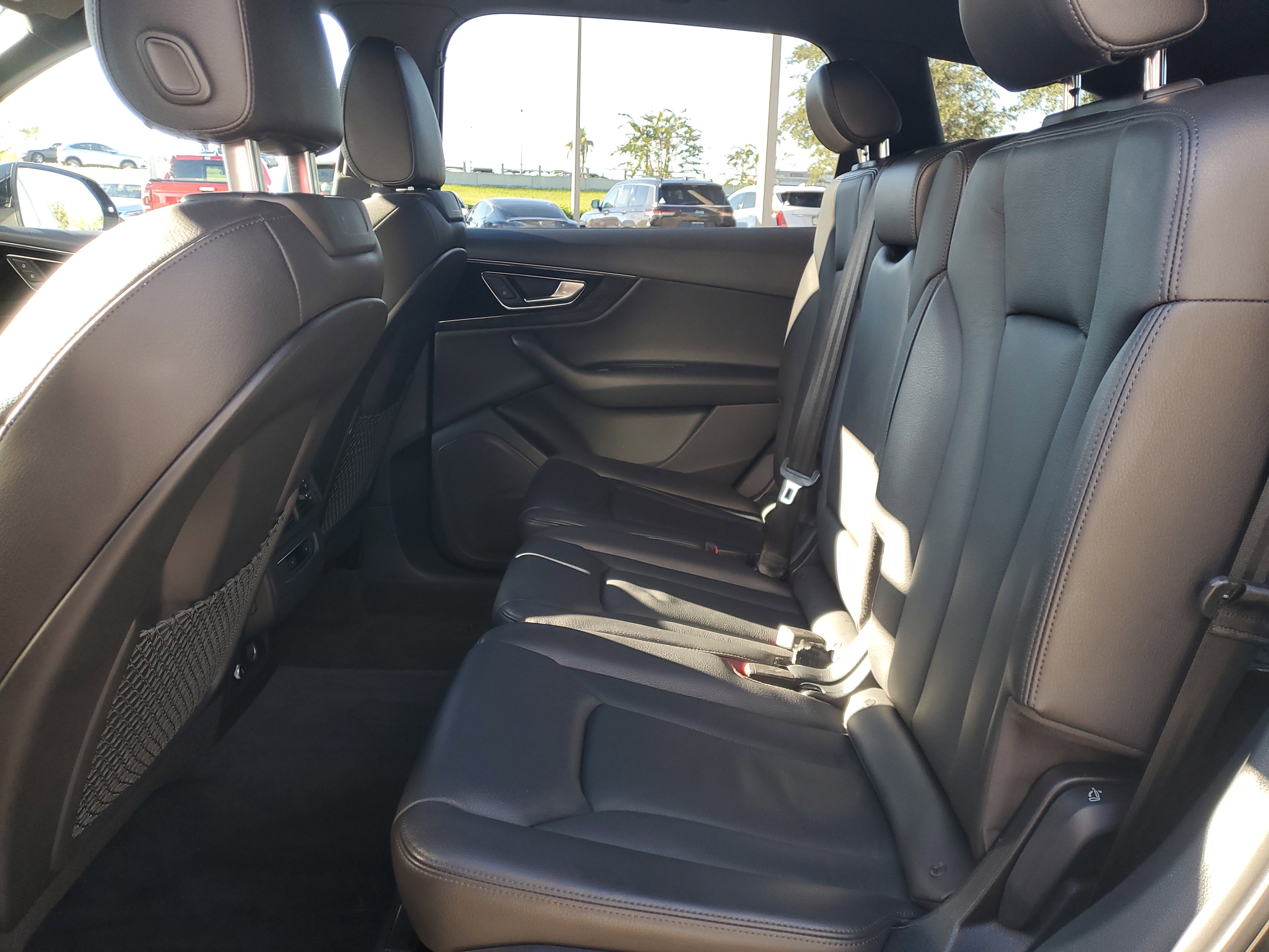 Used 2019 Audi Q7 3.0T Premium image 18