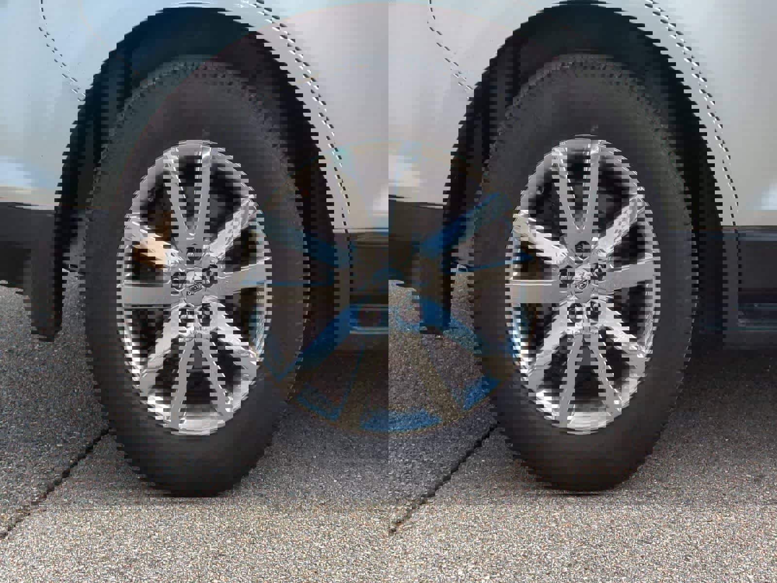 Used 2012 Ford Edge SEL FWD image 13