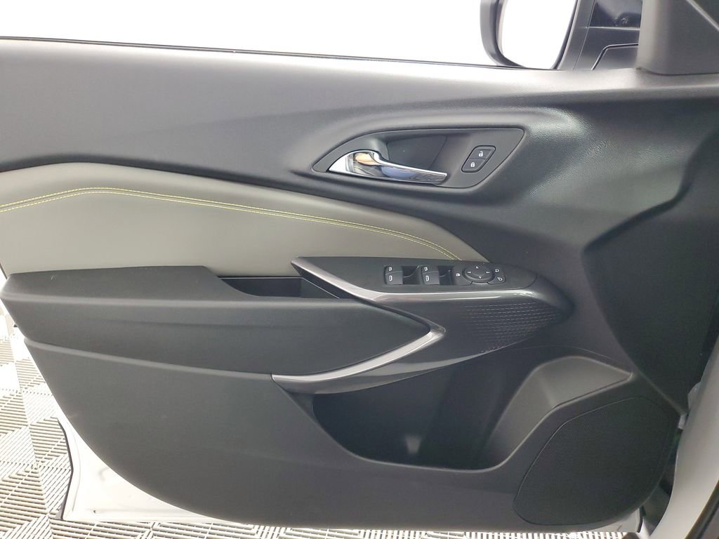 New 2026 Chevrolet Trax ACTIV image 26