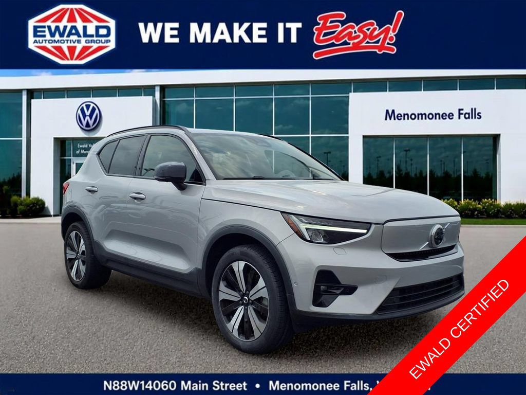 Used 2023 Volvo XC40 Recharge Plus AWD/4WD image 1
