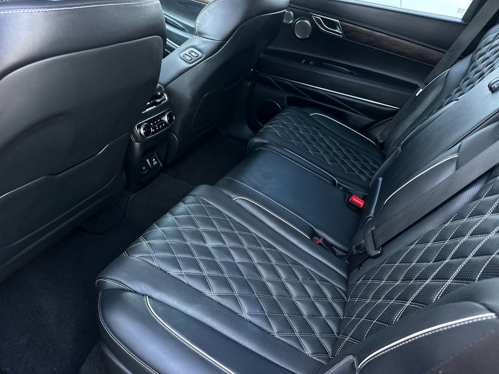 Used 2023 Genesis GV80 3.5T Prestige image 12