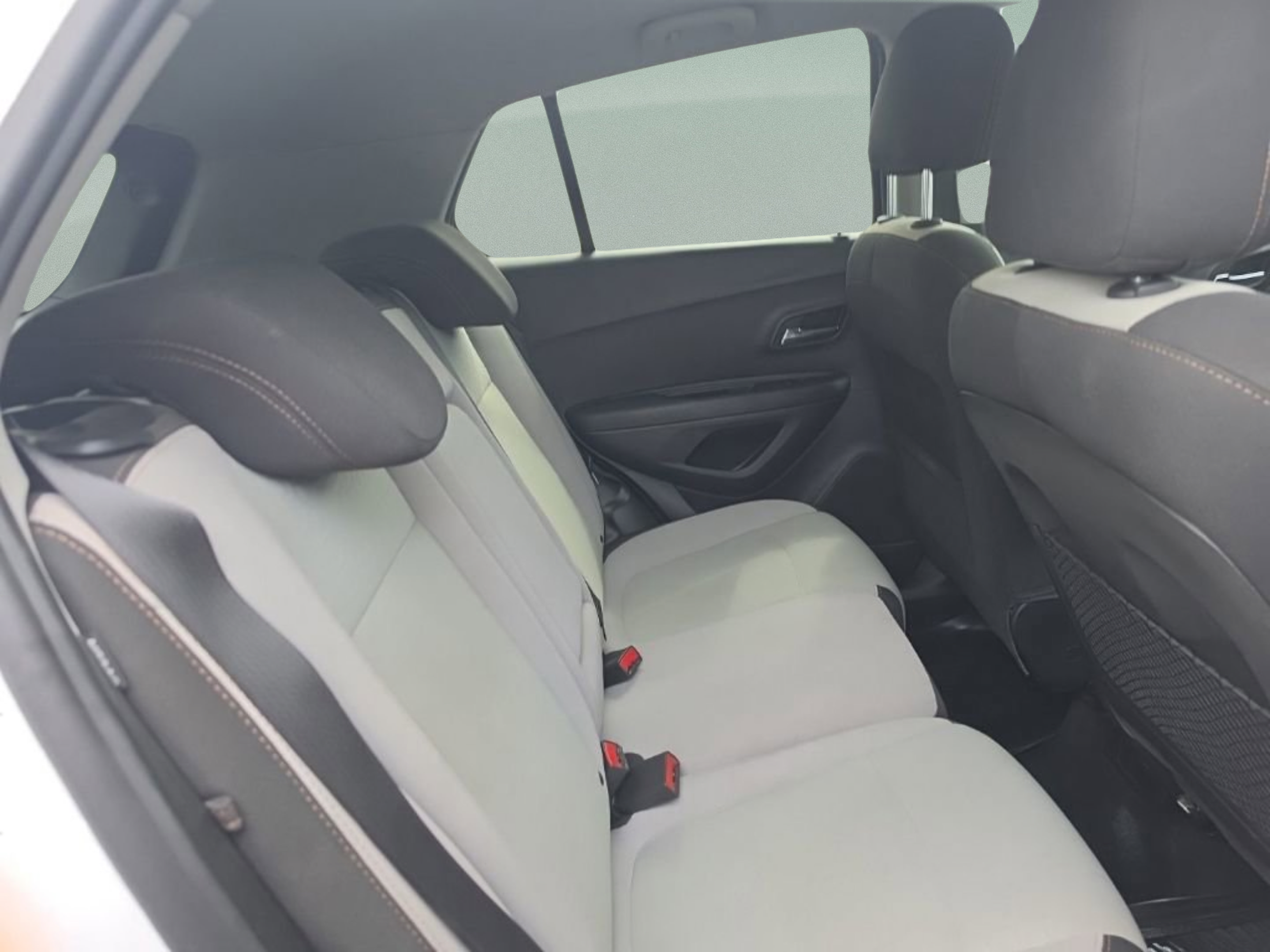 Used 2020 Chevrolet Trax LS w/ Tint and Cruise Package FWD image 30