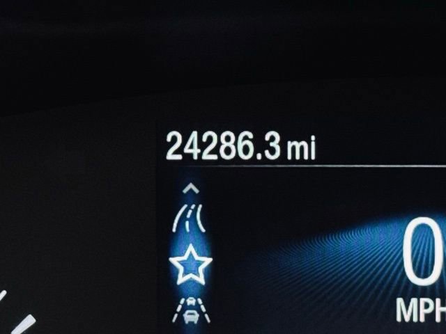 Used 2022 Ford Escape SE w/ SE Sport Appearance Package image 28