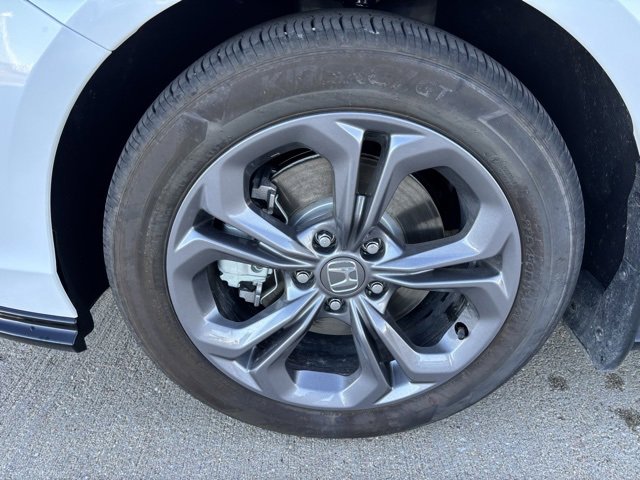 Certified 2025 Honda Accord EX-L image 9