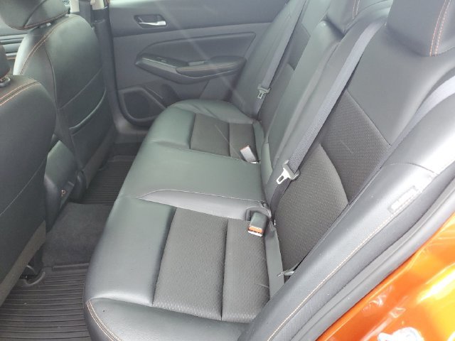 Used 2022 Nissan Altima 2.5 SR FWD image 13
