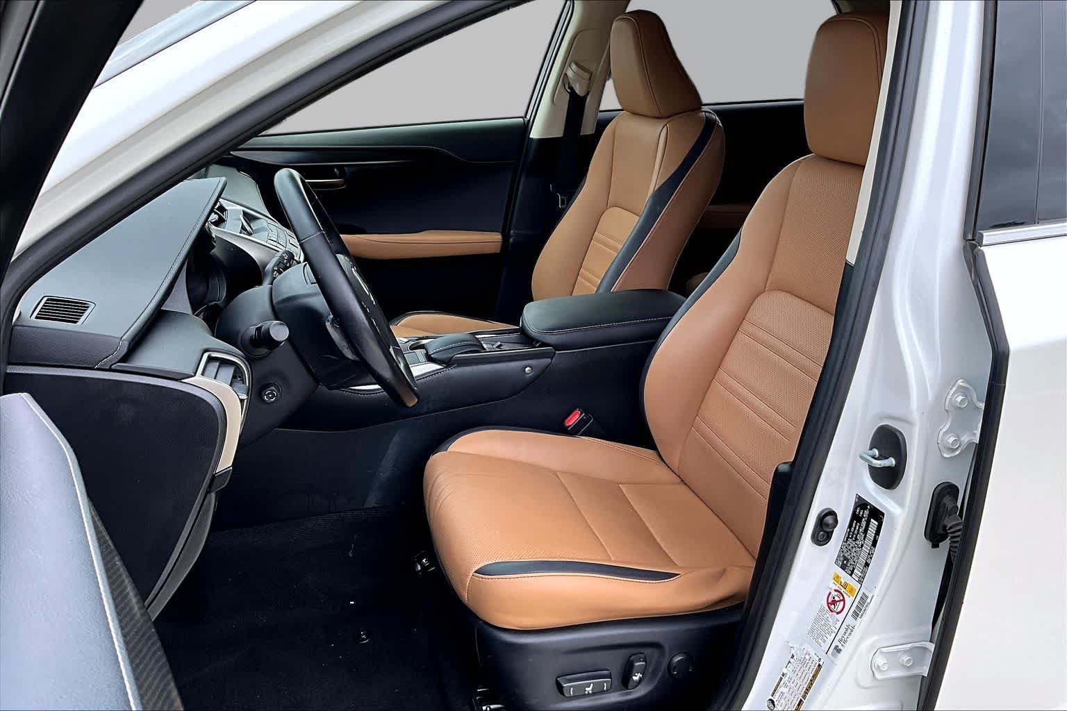 Used 2016 Lexus NX 200t FWD w/ Premium Package image 8